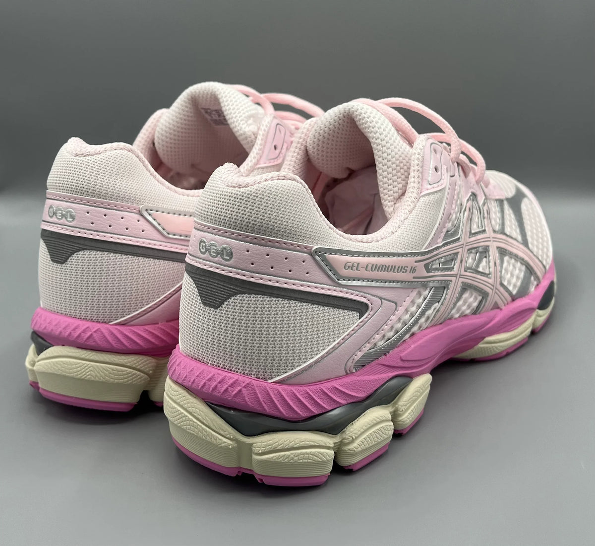 Asics Gel-Cumulus 16 "Pink"