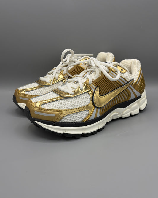 Zoom Vomero 5 "Gold"