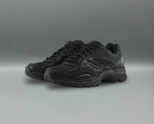 Saucony ProGrid Omni 9 "Black Armor Pack"