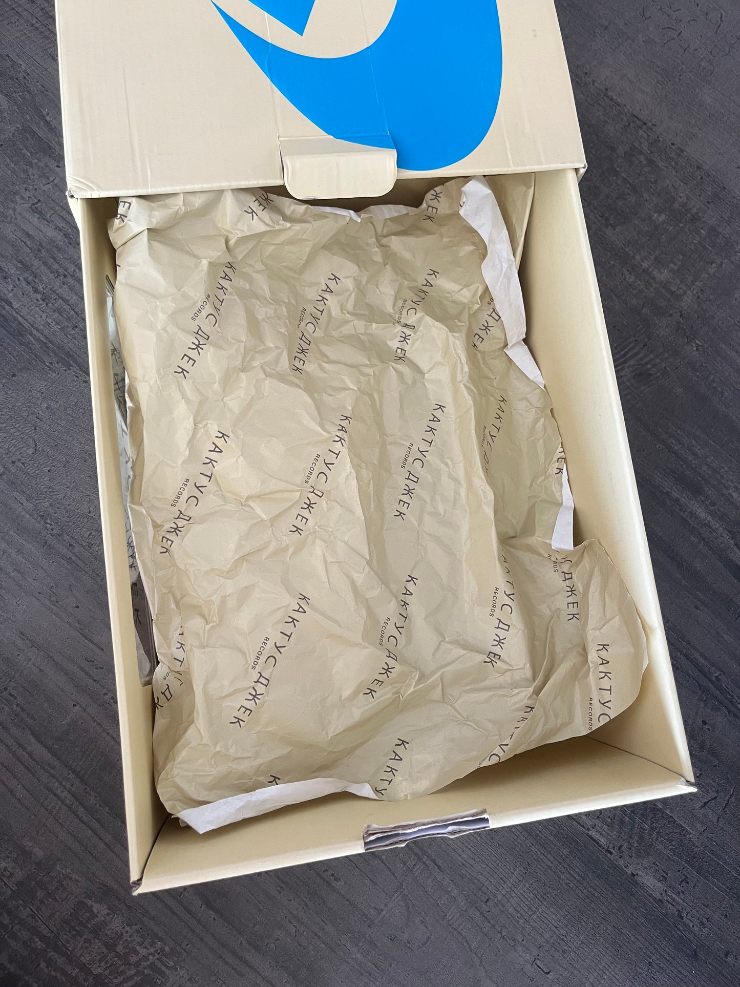 Seconde-Main Nike Air Force 1 Low x Travis Scott "Cactus Jack" (Taille : 40.5)