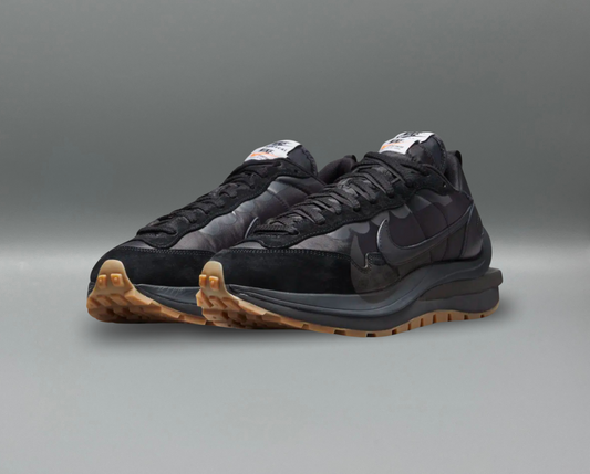Nike Vaporwaffle x Sacai "Black Gum"