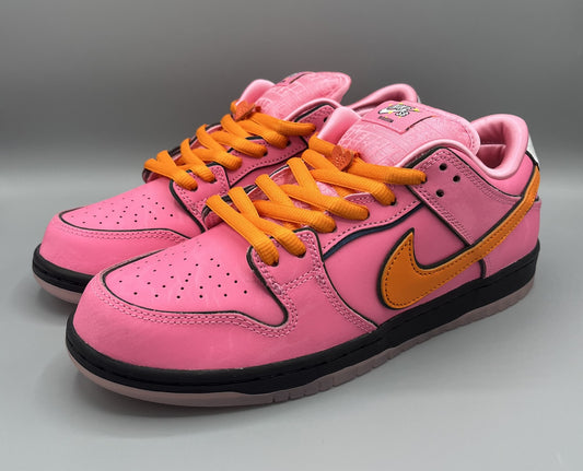 Nike SB Dunk Low x The Powerpuff Girls "Blossom"