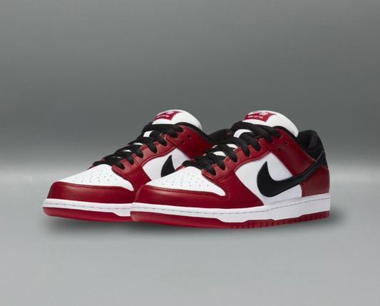 Nike SB Dunk Low Pro "Chicago"