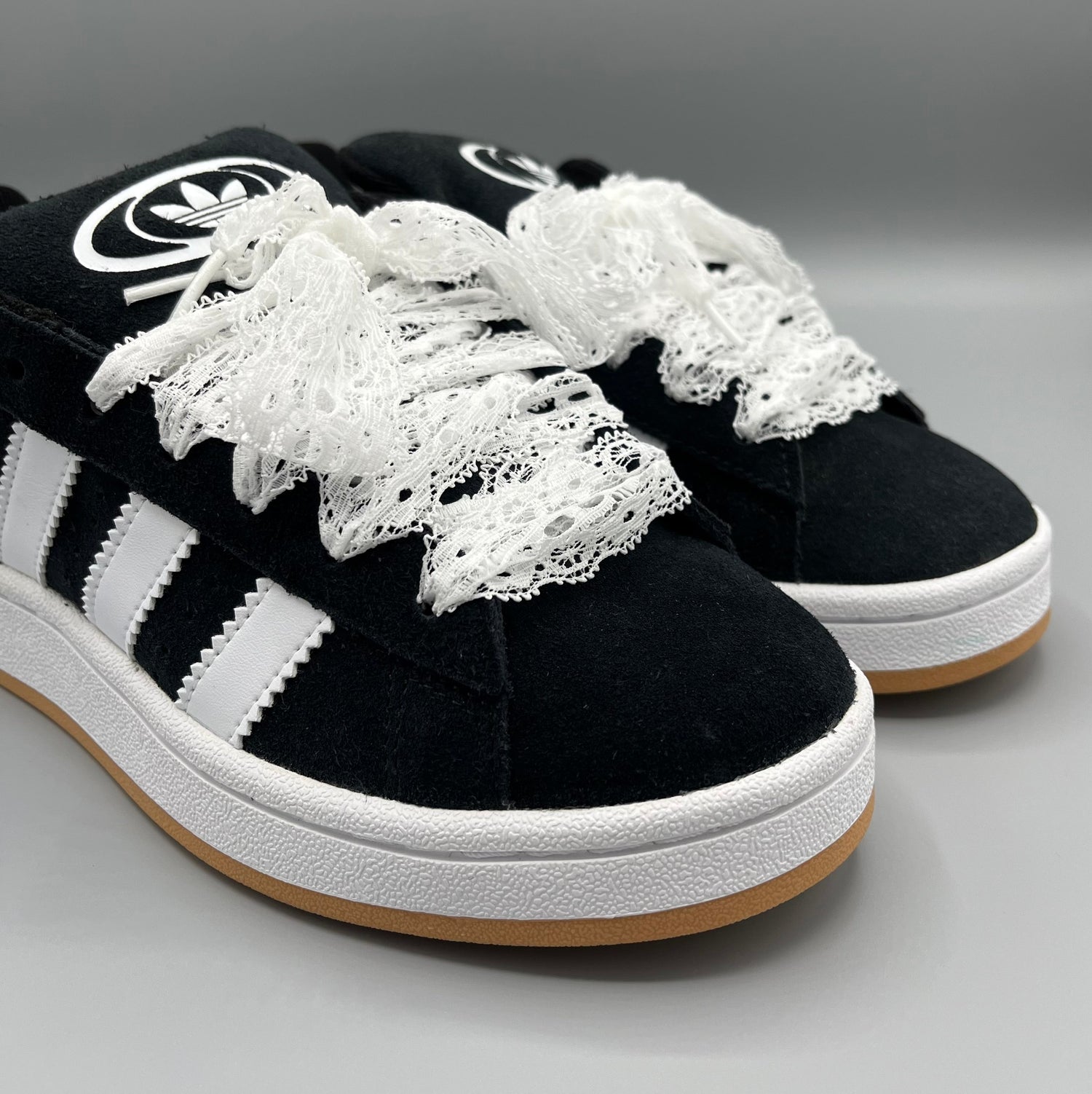 Lacets dentelle