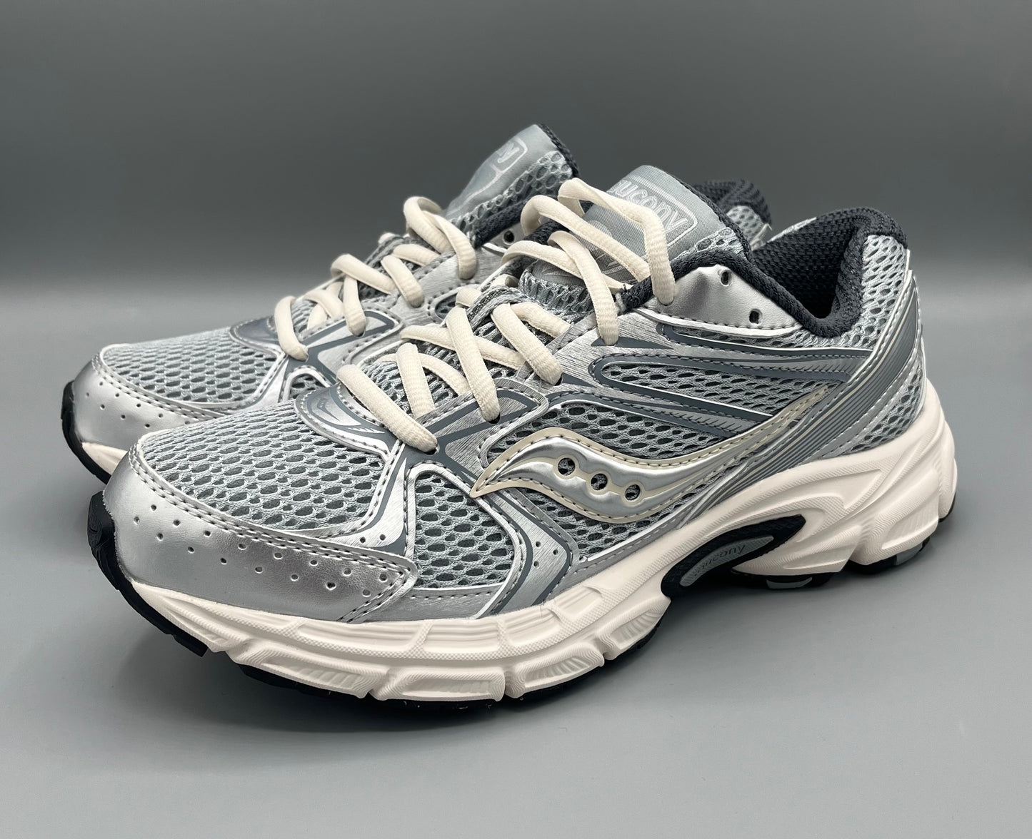 Saucony Ride Millennium "Silver Cream"