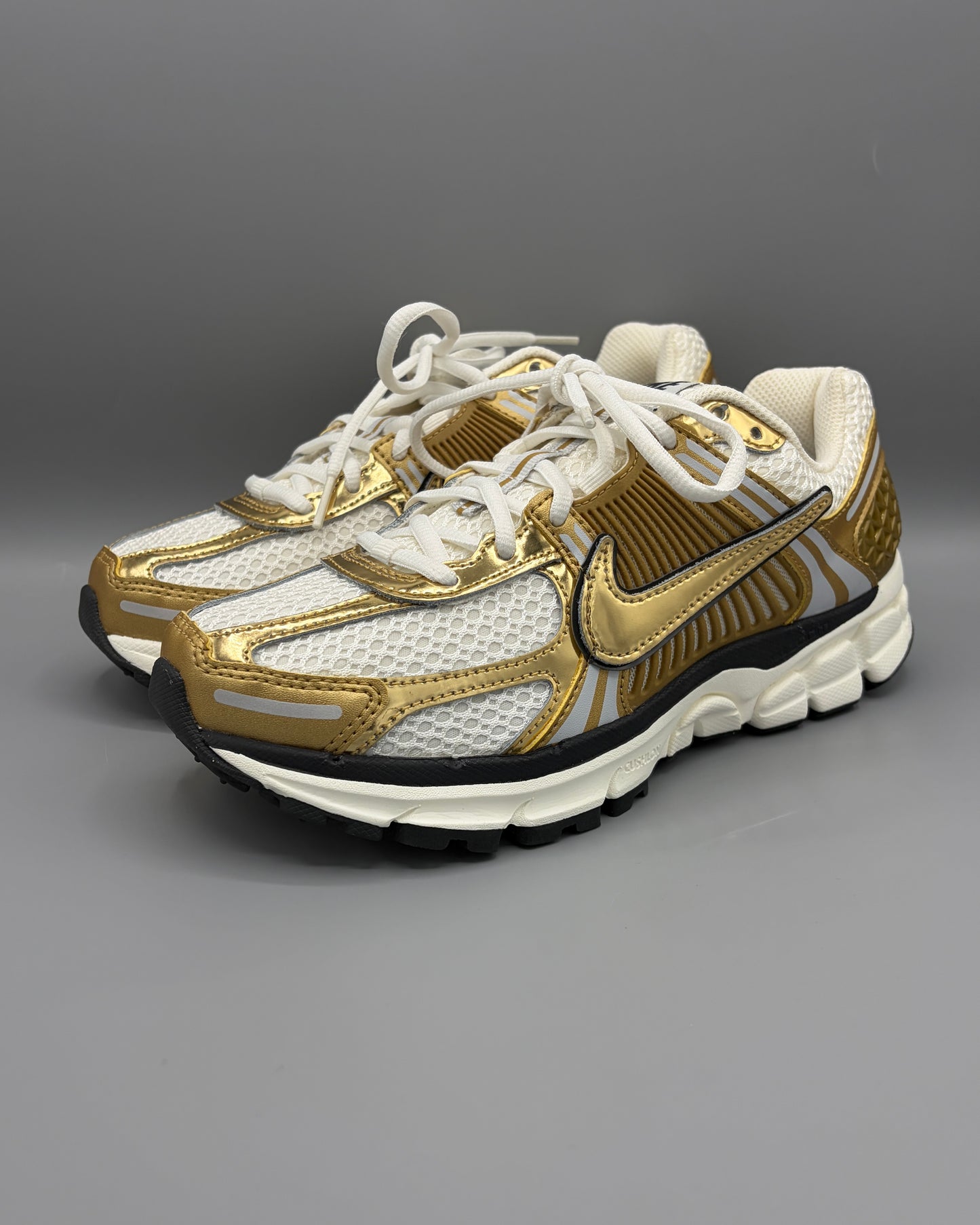 Zoom Vomero 5 "Gold"