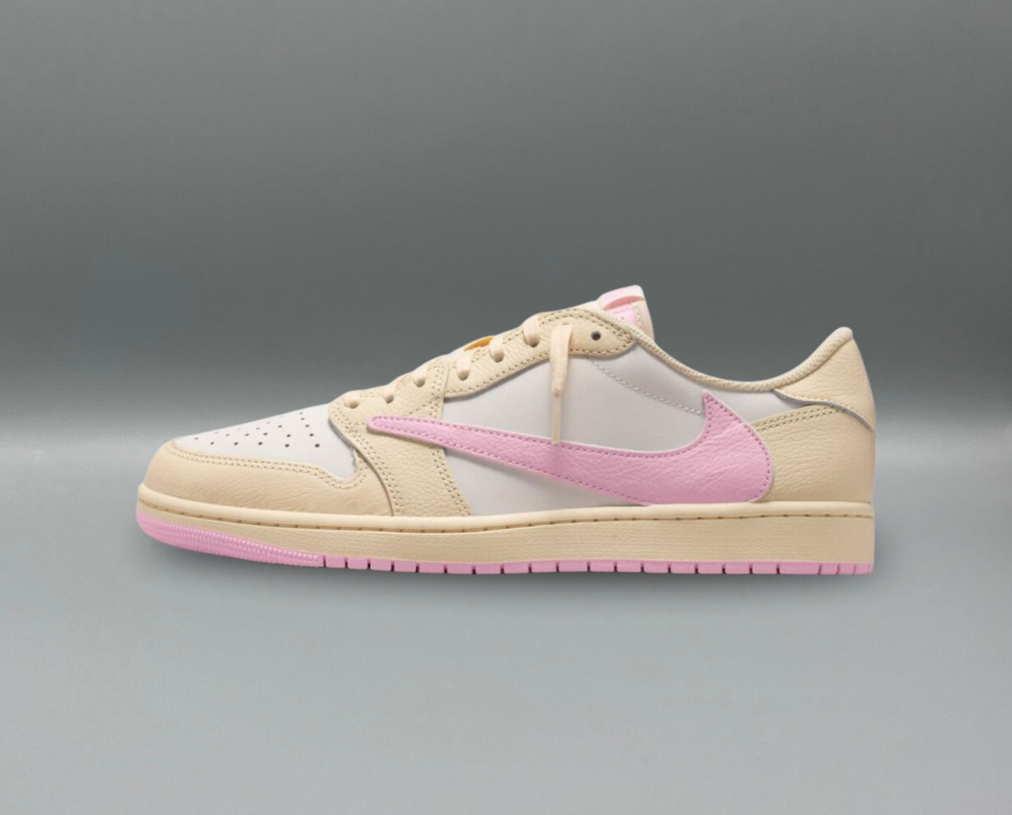 Air Jordan 1 Low OG x Travis Scott "Shy Pink"