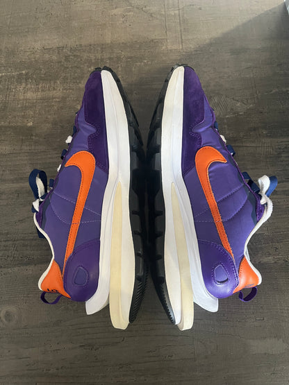 Seconde-Main Nike Sacai VaporWaffle "Dark Iris" (Taille : 43)