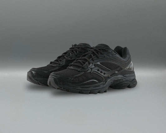 Saucony ProGrid Omni 9 "Black Armor Pack"