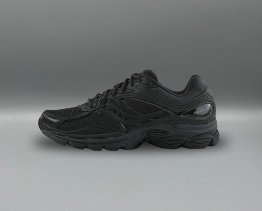 Saucony ProGrid Omni 9 "Black Armor Pack"