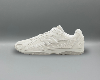 New Balance 204L "Timberwolf Linen"