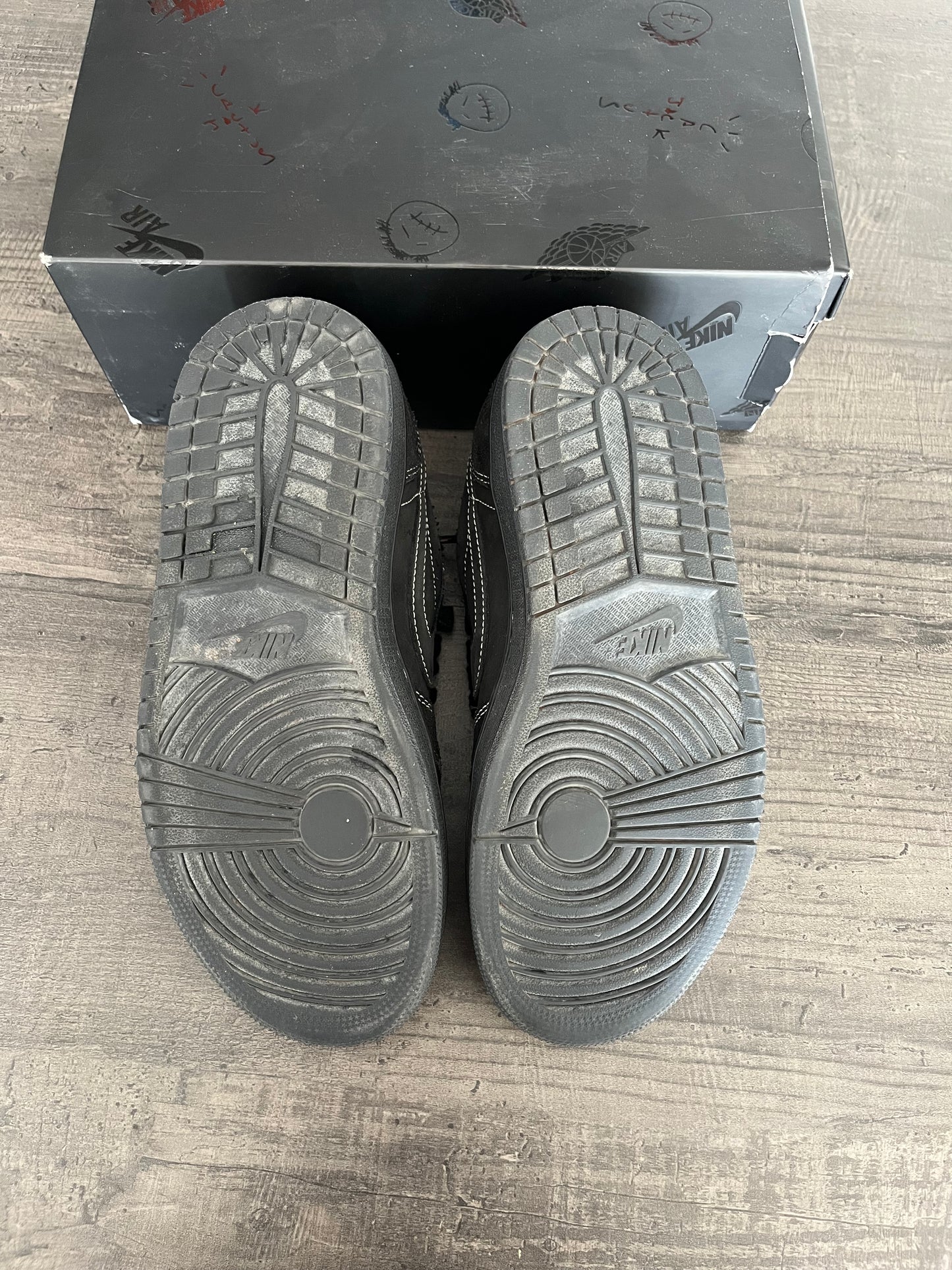 Seconde-Main Air Jordan 1 Low OG x Travis Scott "Black Phantom" (Taille : 37.5)