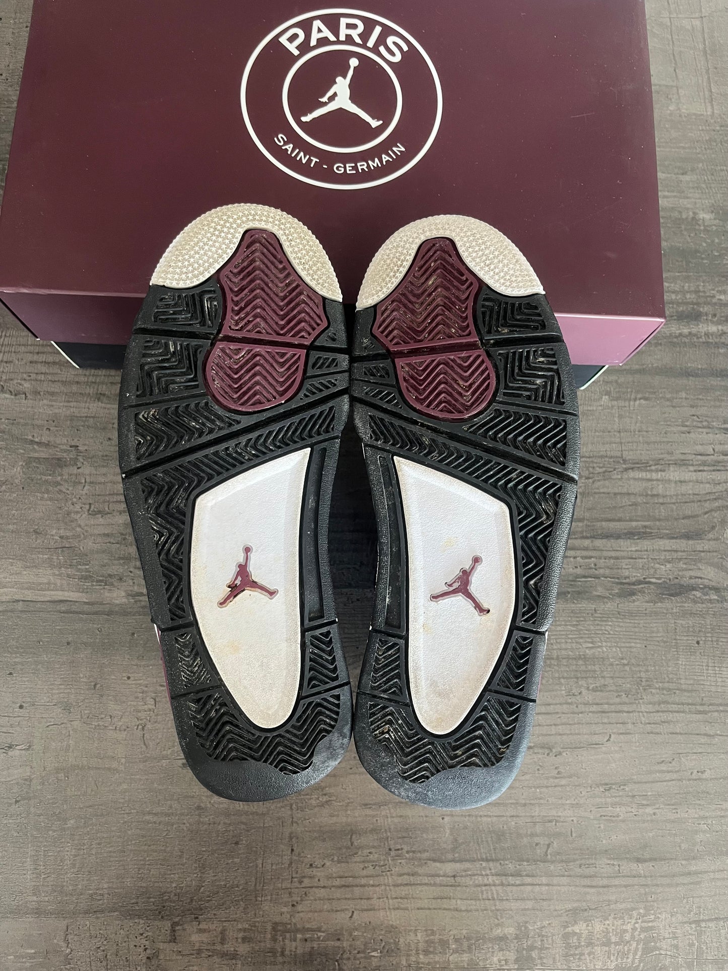 Seconde-Main Air Jordan 4 Retro x PSG "Bordeaux" (Taille : 40)