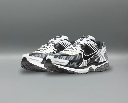Nike Zoom Vomero 5 "Dark Grey"
