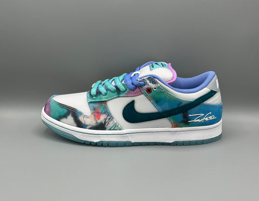 Nike SB Dunk Low x Futura Laboratories "Bleached Aqua"