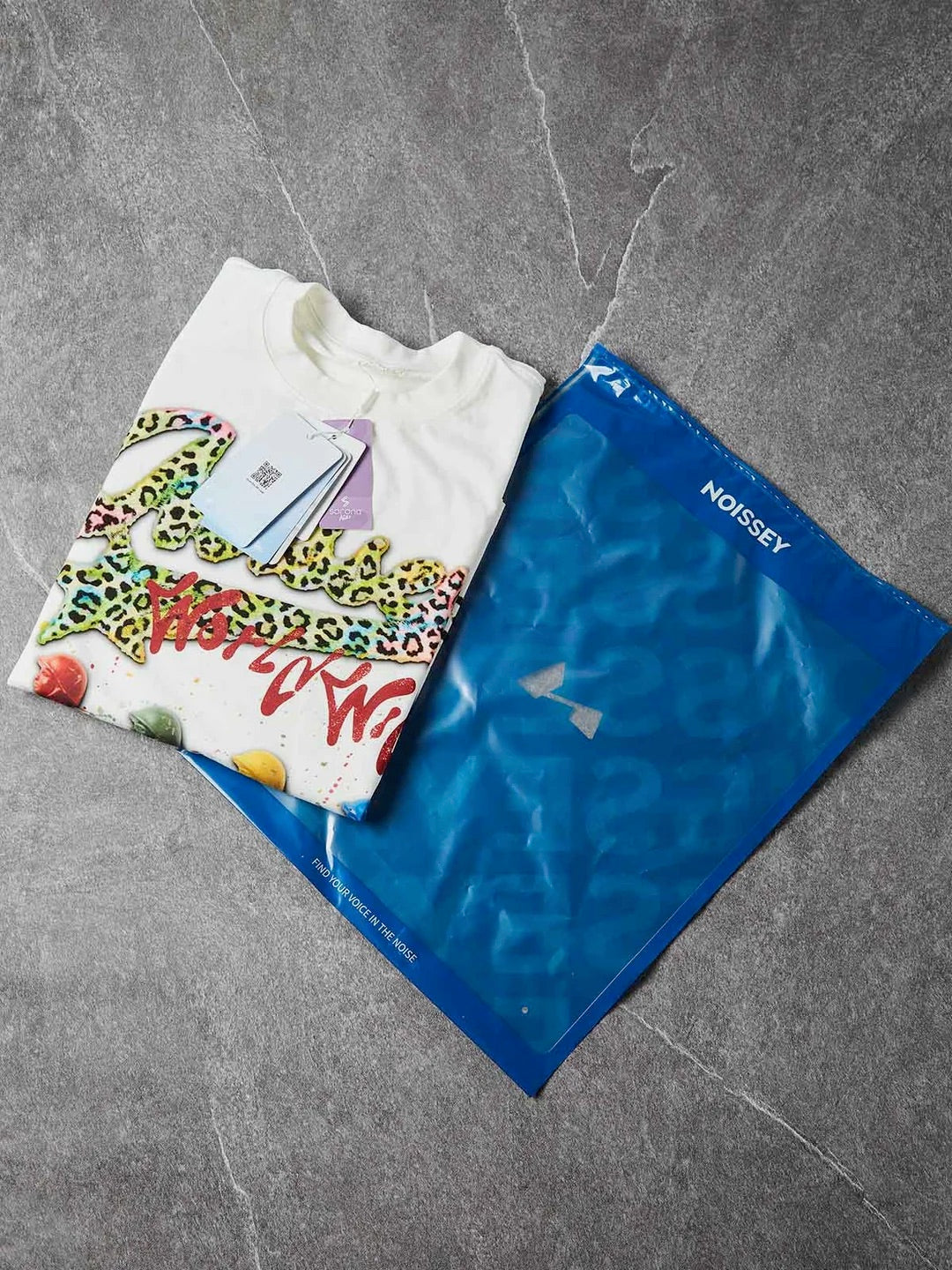 T-shirt Oversize Noissey "War Is Over"