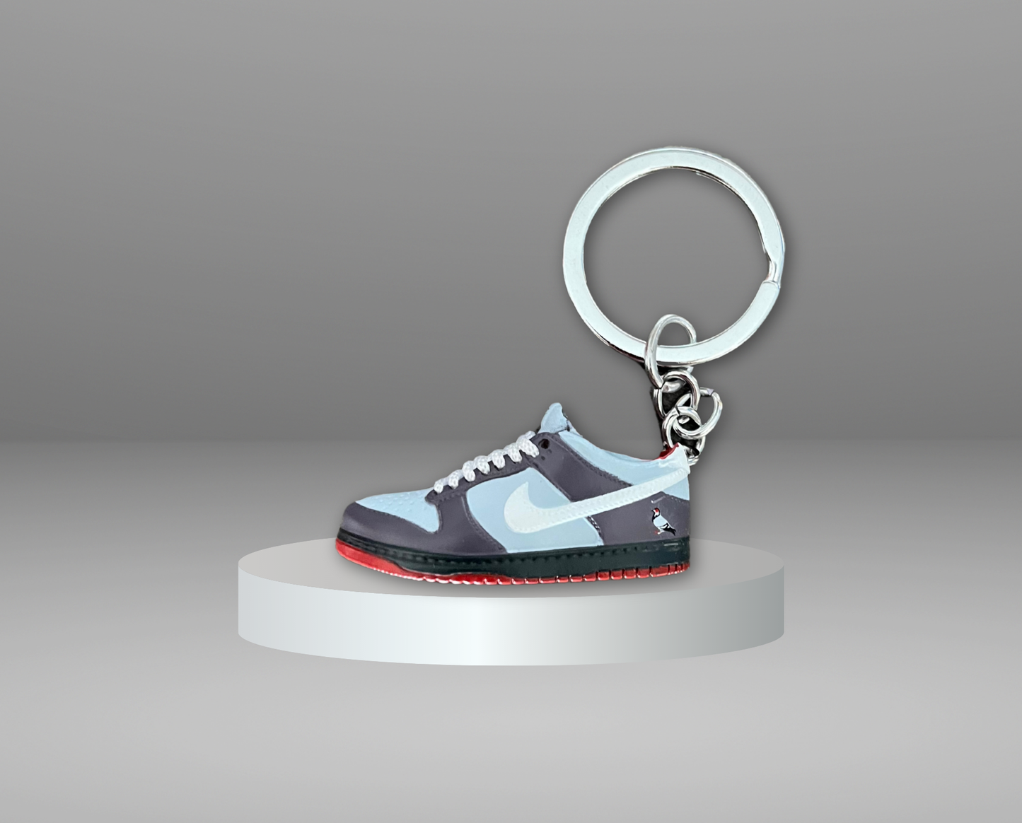 Porte-Clés Nike SB Dunk Low x Staple "NYC Pigeon"