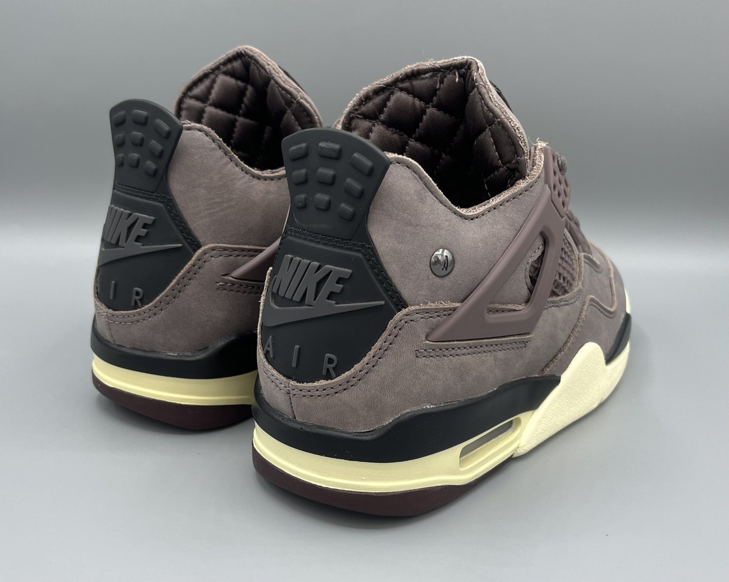 Air Jordan 4 x A Ma Maniére "Violet Ore"