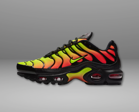 Nike Air Max Plus "Volt Solar Red"