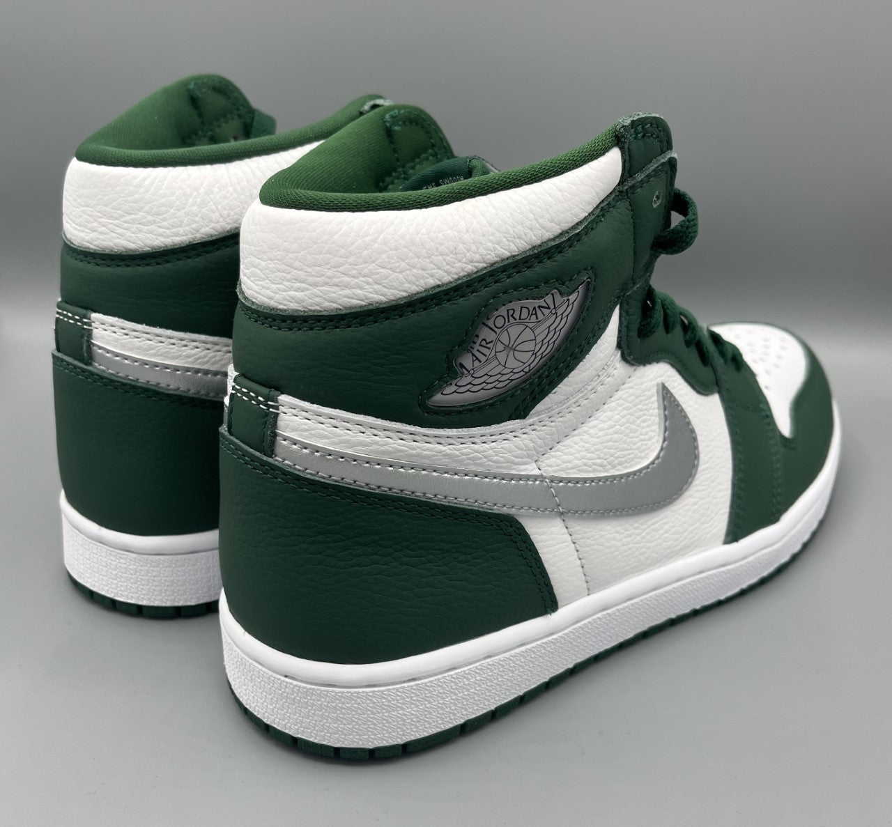 Air Jordan 1 High OG "Gorge Green"